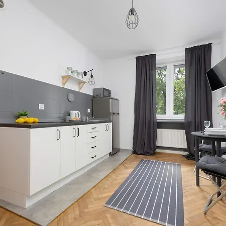 Bonifraterska Cozy Near The Old Town In By Renters Varsovia