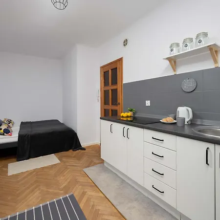 Apartamento Bonifraterska Cozy Near The Old Town In By Renters *