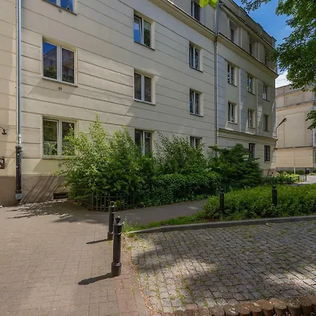 Bonifraterska Cozy Near The Old Town In By Renters ורשה
